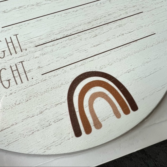 NWT Rae Dunn ‘Hello World’ Birth Announcement Board - Picture 5 of 6